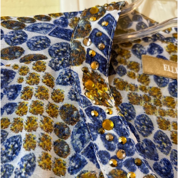 Ellen Tracy Blouse.  Size XL.  Blue Gold Sequin neckline. - Picture 3 of 4